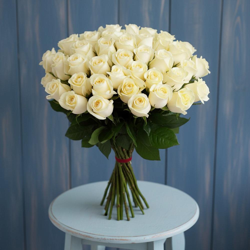 Букет 51 Белая роза Эдлесс Лав в Тбилисской