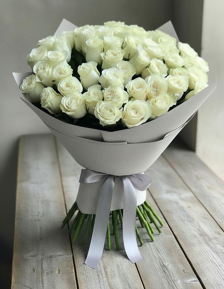 Букет 35 Белых роз в Тбилисской