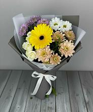 Букет цветов из:  Розы, Герберы и Хризантемы в Тбилисской