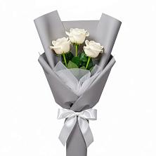 Букет 3 белые розы в Тбилисской