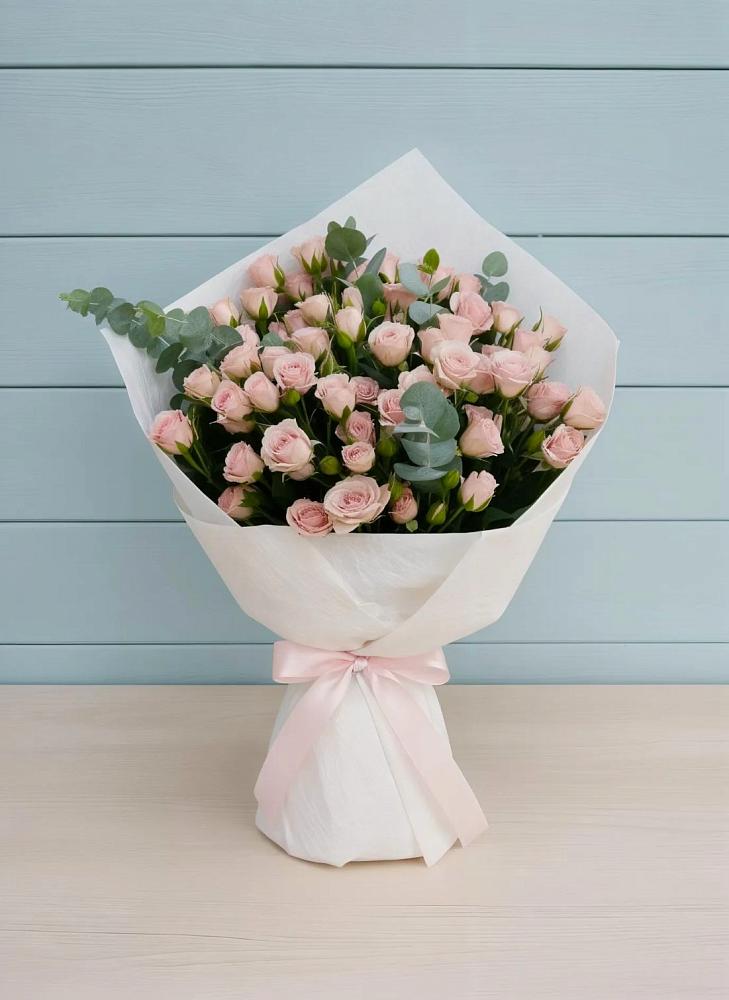 Букет цветов из: Розы в Тбилисской