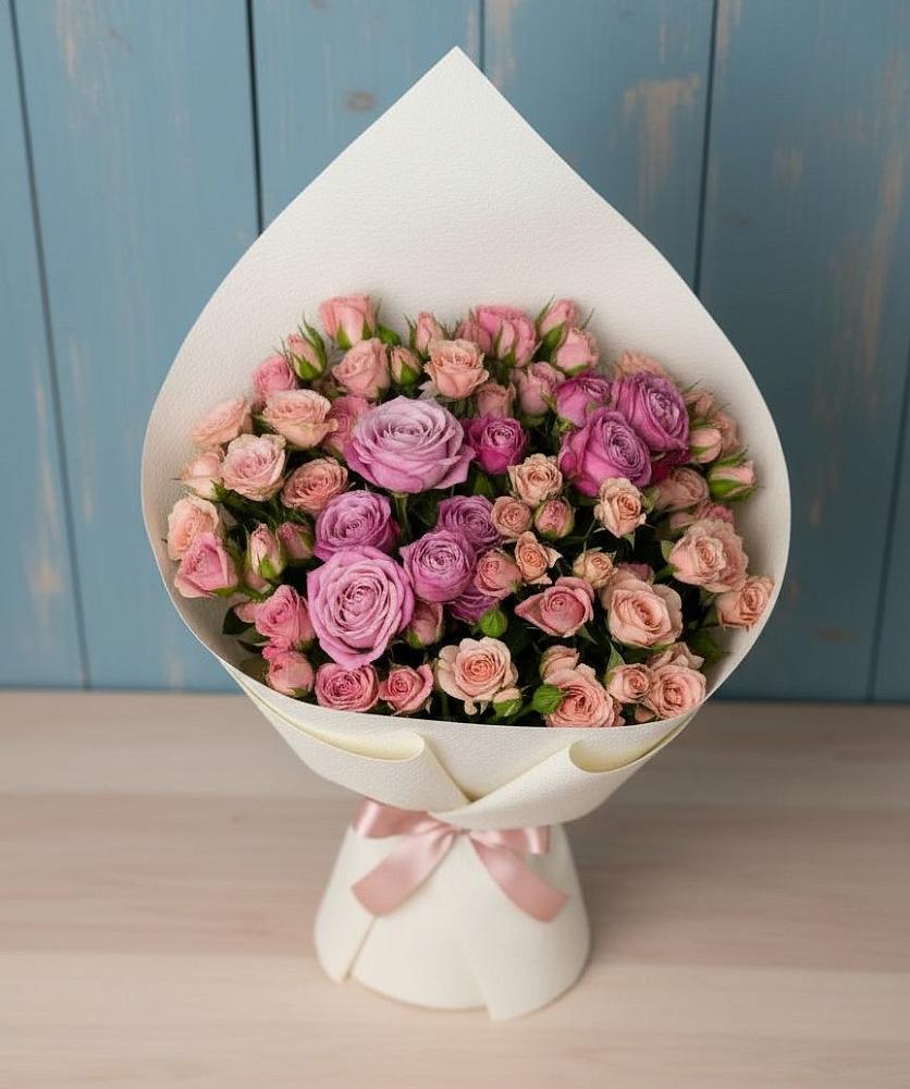 Букет цветов из: Розы в Тбилисской