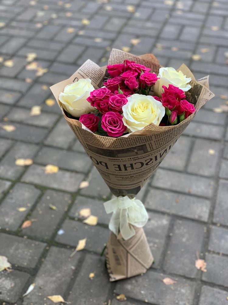 Букет цветов из: Розы в Тбилисской