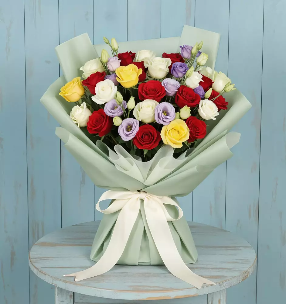 Букет цветов из: Розы в Тбилисской