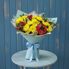 Букет цветов из:  Альстромерии и Хризантемы #REPLACE_PRED# Тбилисской