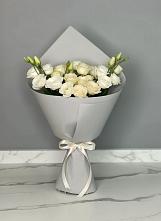 Букет цветов из:  Розы и Лизиантусы #REPLACE_PRED# Тбилисской